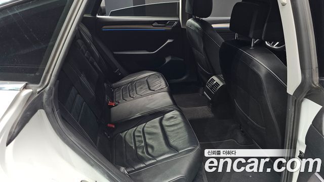 Volkswagen Arteon 2.0 TDI Premium 2019 — фото 11