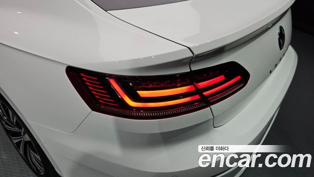 Volkswagen Arteon 2.0 TDI Premium 2019 — фото 23