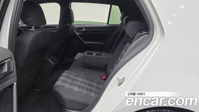 Volkswagen Golf (VII) 2.0 GTD Extreme Edition 2016 — фото 16