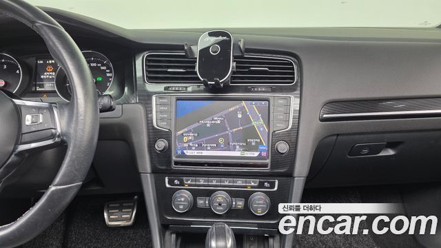 Volkswagen Golf (VII) 2.0 GTD Extreme Edition 2016 — фото 18