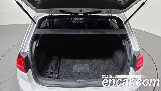 Volkswagen Golf (VII) 2.0 GTD Extreme Edition 2016 — фото 24