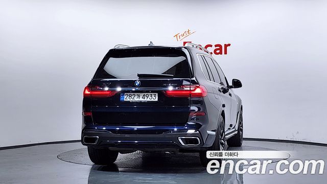 BMW X7 (G07) xDrive 40i M Sport 6STR 2022 — фото 4