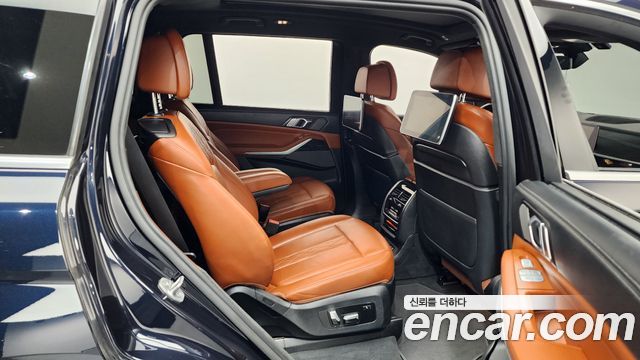 BMW X7 (G07) xDrive 40i M Sport 6STR 2022 — фото 11