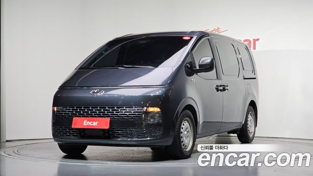 Hyundai Staria Cargo 3-Seater Smart 2023 — фото 1