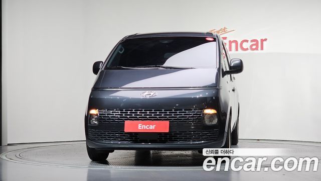 Hyundai Staria Cargo 3-Seater Smart 2023 — фото 3