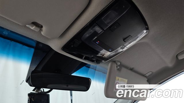 Hyundai Staria Cargo 3-Seater Smart 2023 — фото 17
