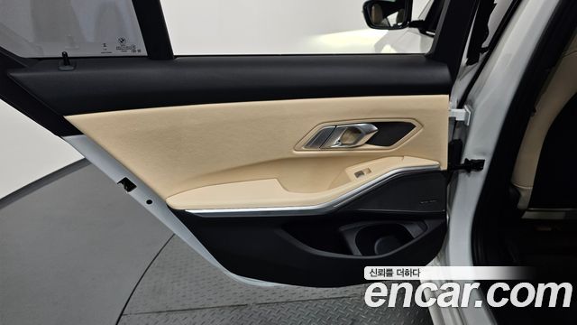 BMW 3 Series (G20) 320i M Sport 2024 — фото 25