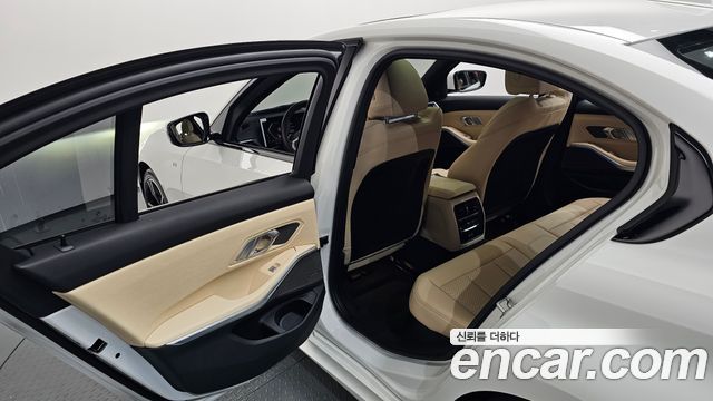 BMW 3 Series (G20) 320i M Sport 2024 — фото 28