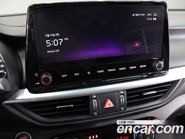 Kia K3 (II) 1.6 Prestige 2022 — фото 18