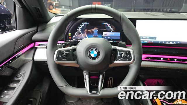 BMW 5 Series (G60) 530i xDrive M Sport 2025 — фото 13