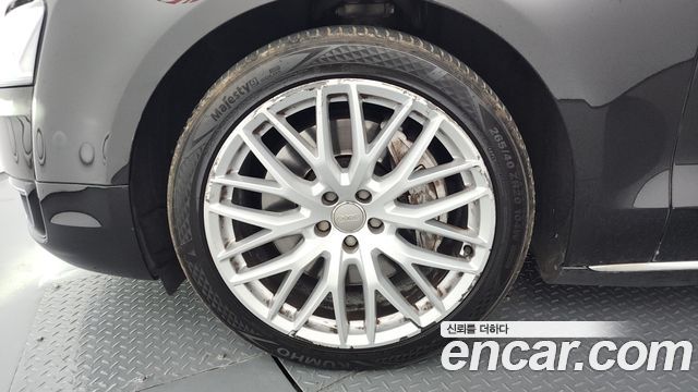 Audi A8 60 TDI Quattro LWB D4 2015 — фото 5