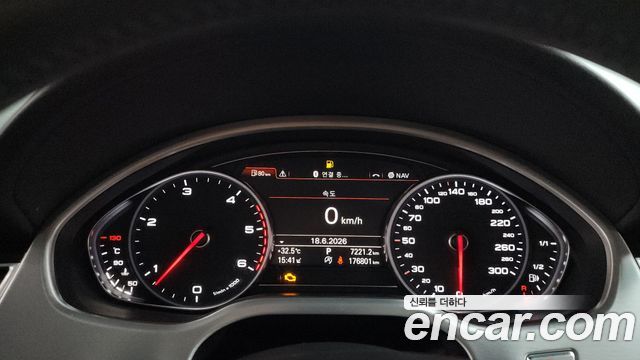 Audi A8 60 TDI Quattro LWB D4 2015 — фото 8