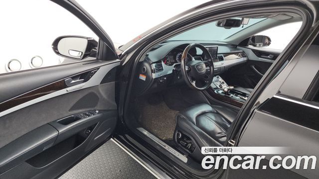 Audi A8 60 TDI Quattro LWB D4 2015 — фото 10