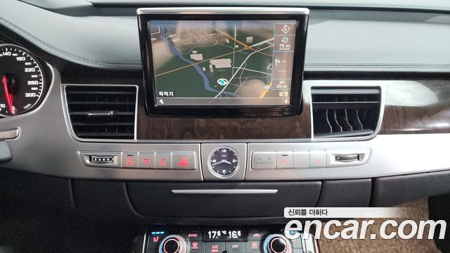 Audi A8 60 TDI Quattro LWB D4 2015 — фото 12