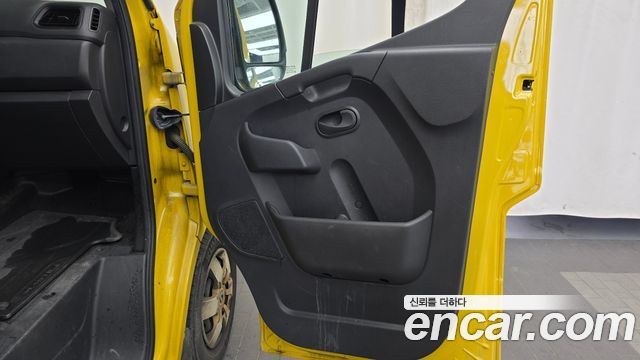 Renault Korea Master School Bus 20-Seater 2020 — фото 31