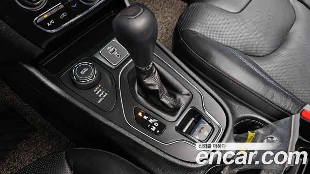 Jeep Cherokee (KL) 2.4 Longitude High AWD 2019 — фото 9