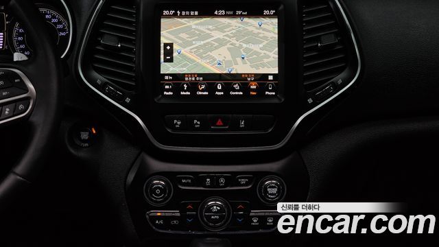 Jeep Cherokee (KL) 2.4 Longitude High AWD 2019 — фото 14