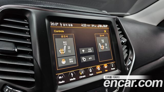 Jeep Cherokee (KL) 2.4 Longitude High AWD 2019 — фото 17