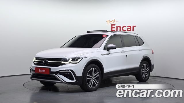 Volkswagen Tiguan Allspace 2.0 TSI Prestige 2022 — фото 1