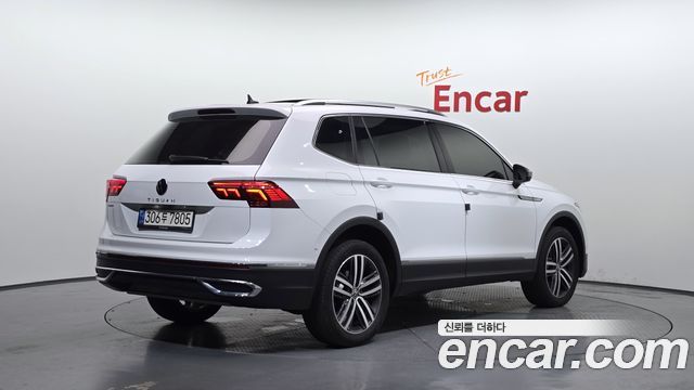 Volkswagen Tiguan Allspace 2.0 TSI Prestige 2022 — фото 2