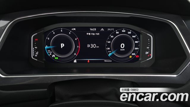 Volkswagen Tiguan Allspace 2.0 TSI Prestige 2022 — фото 8