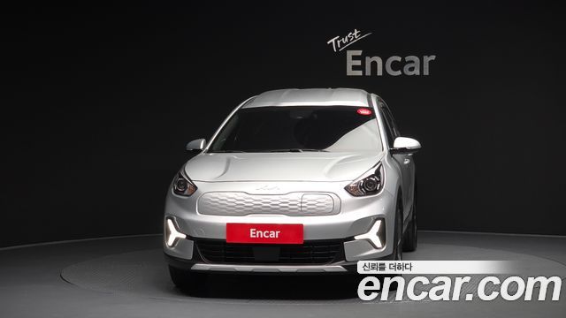 Kia Niro Plus Light (Taxi Trim) 2023 — фото 3