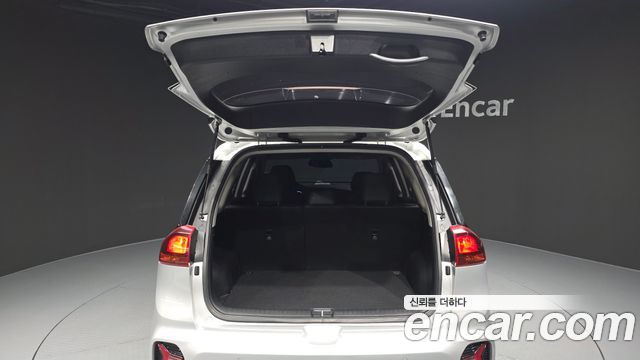 Kia Niro Plus Light (Taxi Trim) 2023 — фото 20