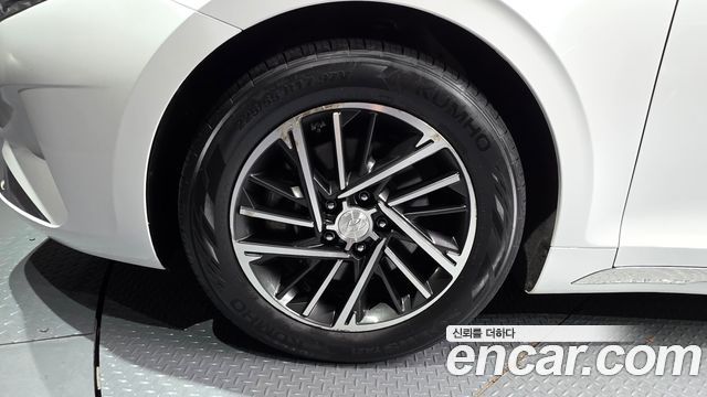 Hyundai Grandeur (IG) 3.0 LPi Rent Car Modern 2023 — фото 5