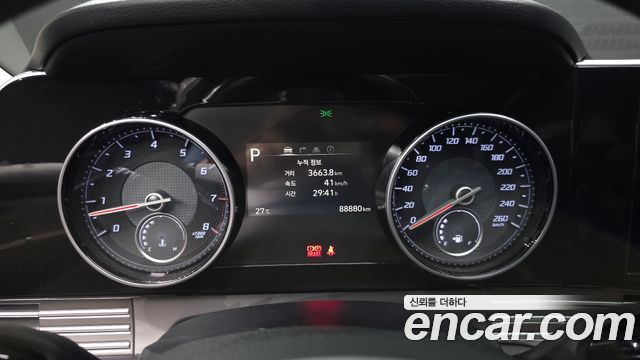 Hyundai Grandeur (IG) 3.0 LPi Rent Car Modern 2023 — фото 8