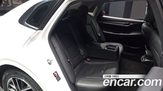 Hyundai Grandeur (IG) 3.0 LPi Rent Car Modern 2023 — фото 11