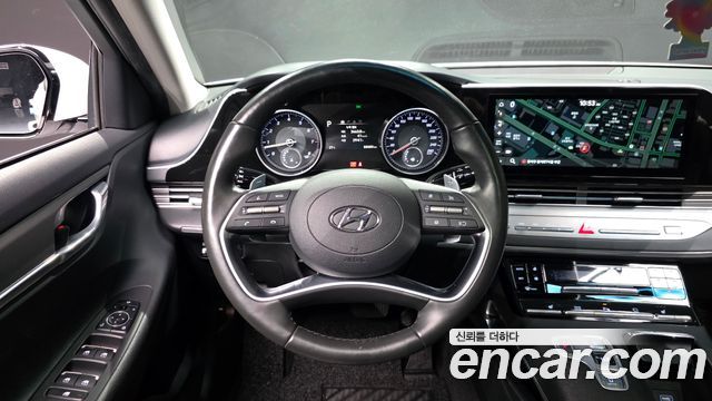 Hyundai Grandeur (IG) 3.0 LPi Rent Car Modern 2023 — фото 13