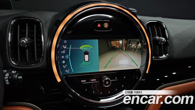 MINI Cooper S Countryman ALL4 Classic 2nd 2022 — фото 14