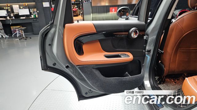 MINI Cooper S Countryman ALL4 Classic 2nd 2022 — фото 25