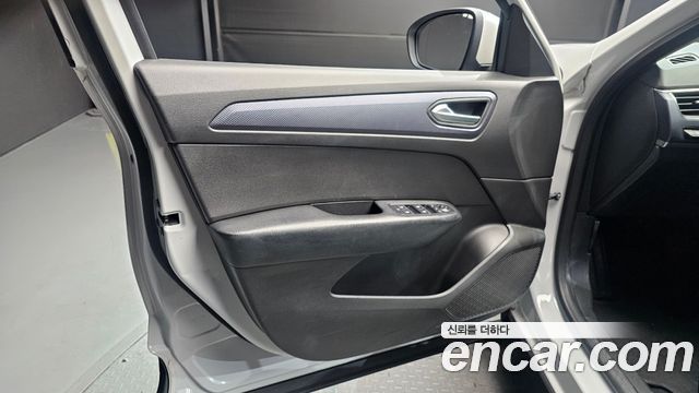 Renault Korea XM3 1.6 GTe LE 2020 — фото 24