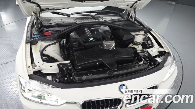BMW 3 Series (F30) 320i M Sport 2018 — фото 6