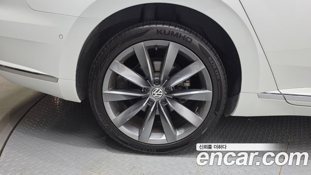 Volkswagen Arteon 2.0 TDI Presige 4Motion 2020 — фото 5