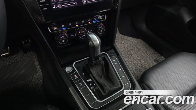 Volkswagen Arteon 2.0 TDI Presige 4Motion 2020 — фото 9