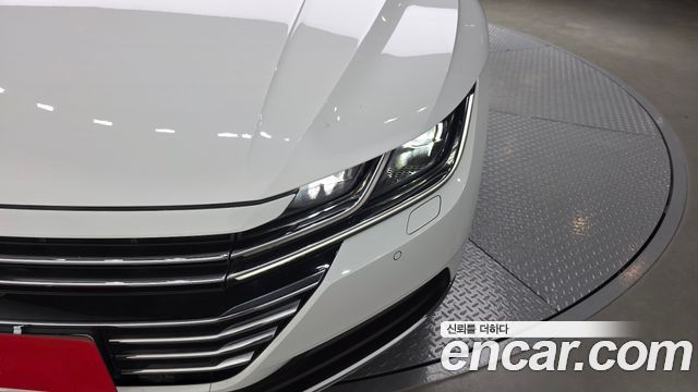 Volkswagen Arteon 2.0 TDI Presige 4Motion 2020 — фото 22