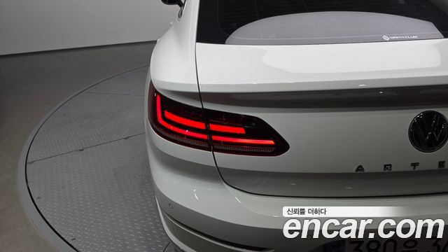 Volkswagen Arteon 2.0 TDI Presige 4Motion 2020 — фото 23