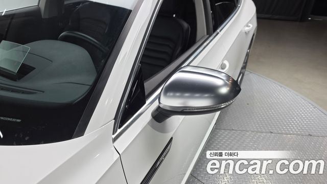 Volkswagen Arteon 2.0 TDI Presige 4Motion 2020 — фото 40