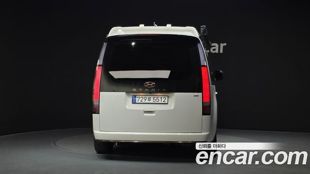 Hyundai Staria 4WD Camper Prestige Camper 4Seater 2023 — фото 4