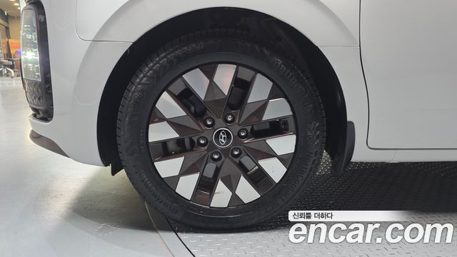 Hyundai Staria 4WD Camper Prestige Camper 4Seater 2023 — фото 5