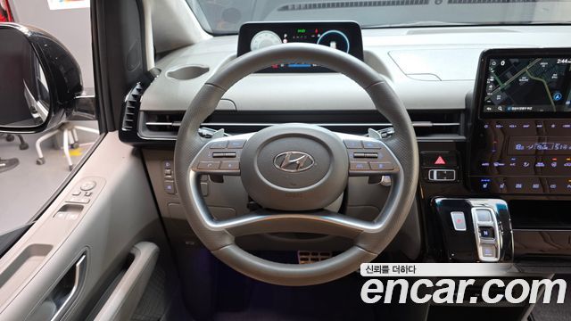 Hyundai Staria 4WD Camper Prestige Camper 4Seater 2023 — фото 13