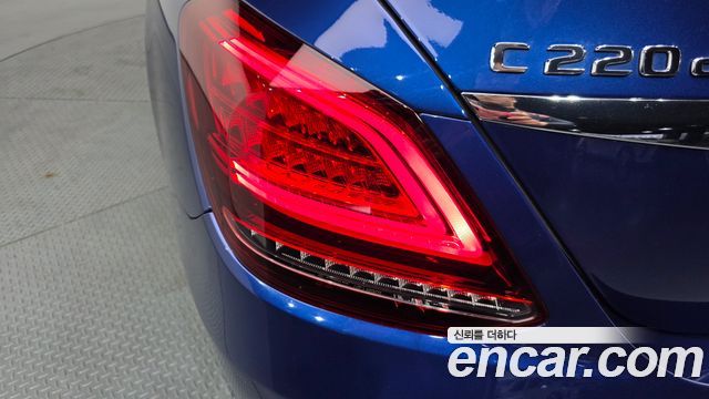 Mercedes-Benz C-Class (W205) C220 d Avantgarde 2019 — фото 23