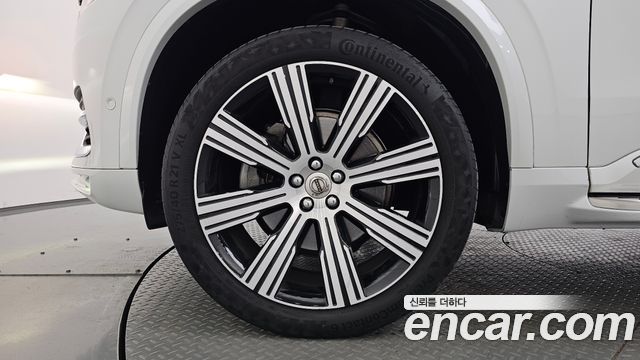 Volvo XC90 (II) B6 Ultimate Bright 2023 — фото 5