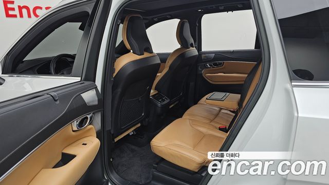Volvo XC90 (II) B6 Ultimate Bright 2023 — фото 11