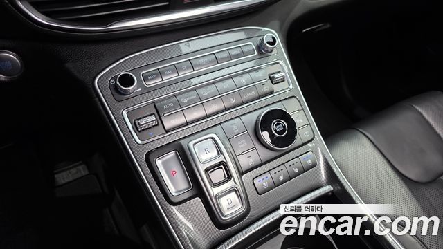 Hyundai Santa Fe Diesel 2.2 2WD Prestige 2021 — фото 9