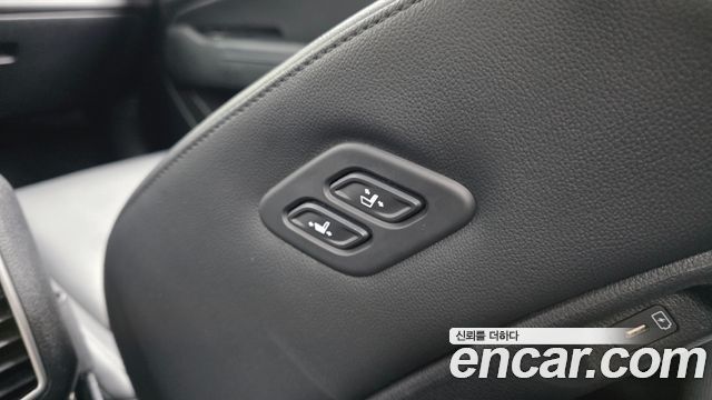 Kia Sportage (V) Gasoline 1.6 Turbo 4WD Signature Gravity 2022 — фото 18