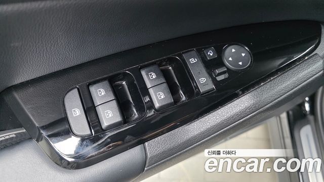 Kia Sportage (V) Gasoline 1.6 Turbo 4WD Signature Gravity 2022 — фото 35