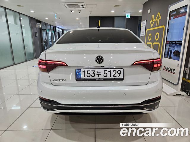 Volkswagen Jetta (VII) 1.5 TSI Prestige 2023 — фото 4